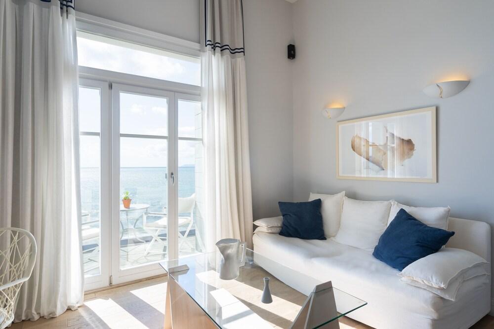 Dexamenes Seaside Hotel Kourouta Luaran gambar